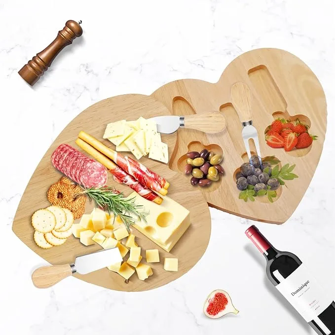 طقم لوح تقديم الجبن الخشبي بشكل قلب مع أدوات القطع 🧀🤎